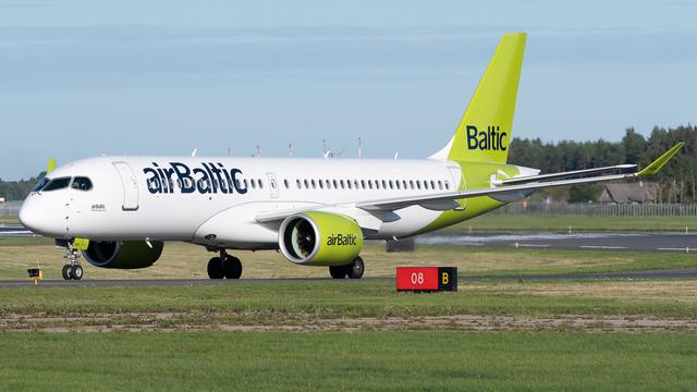 YL-ABC::airBaltic